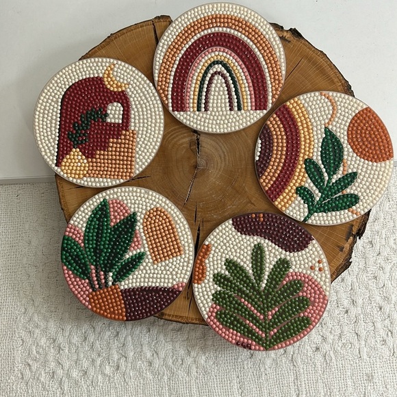 Set of 5 abstract boho designed handmade beaded coasters with cork backing - Picture 2 of 4